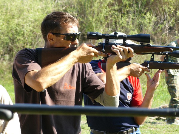 VII. kolo kom�r�anskej ligy v siluetovej stre�be