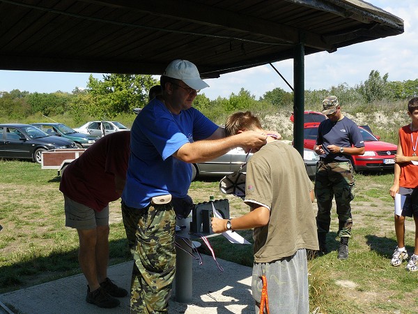 VII. kolo kom�r�anskej ligy v siluetovej stre�be