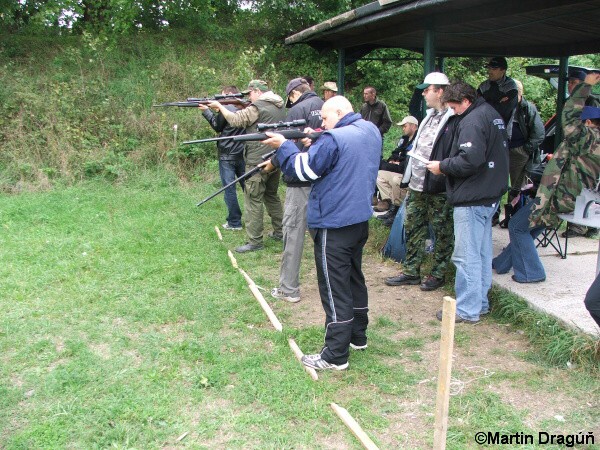 VIII. kolo KNj ligy v siluetovej strebe