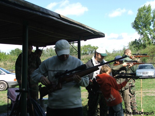 VIII. kolo KNj ligy v siluetovej strebe